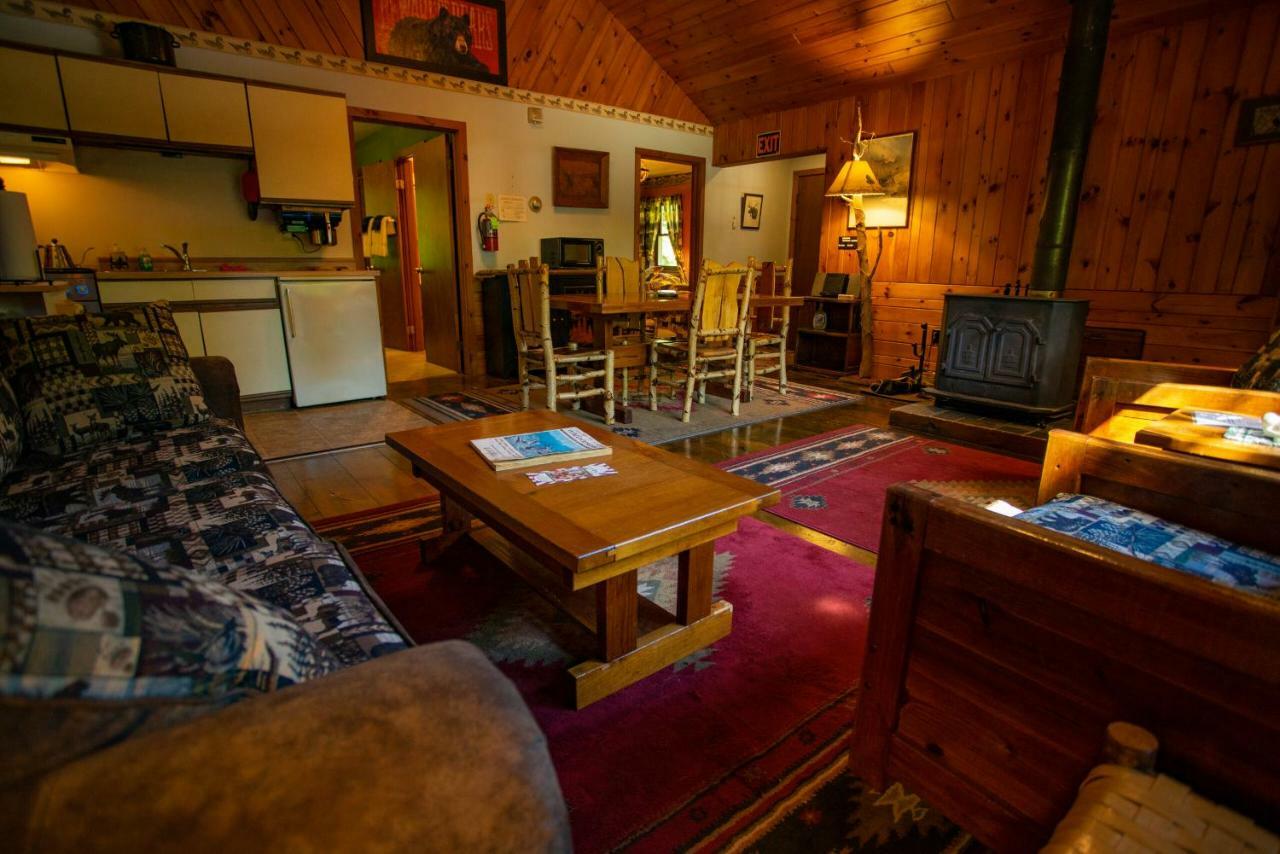 Lake Clear Lodge Exterior photo