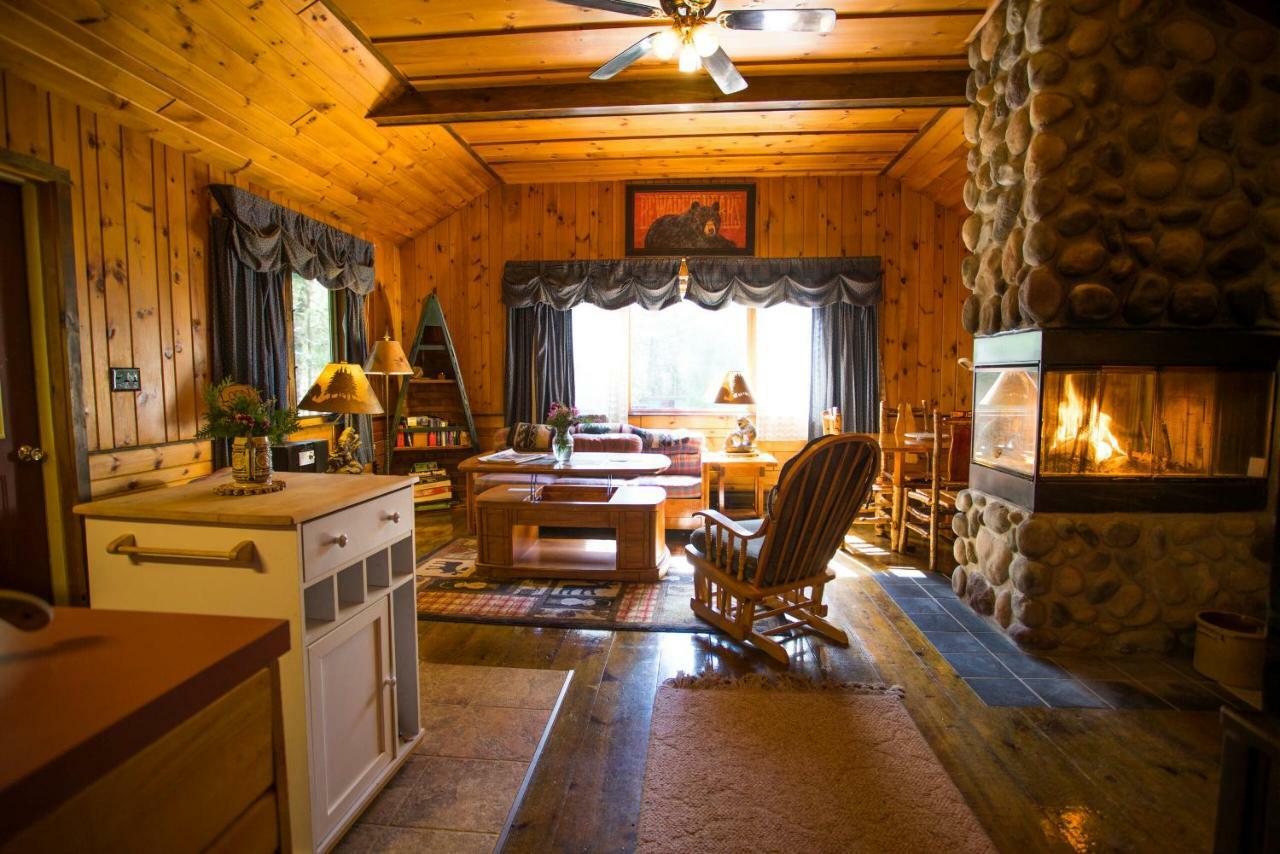 Lake Clear Lodge Exterior photo